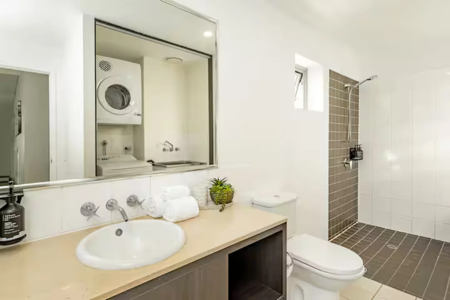 Additional image 10 of 31205/2 Aplin Street, Cairns City QLD 4870