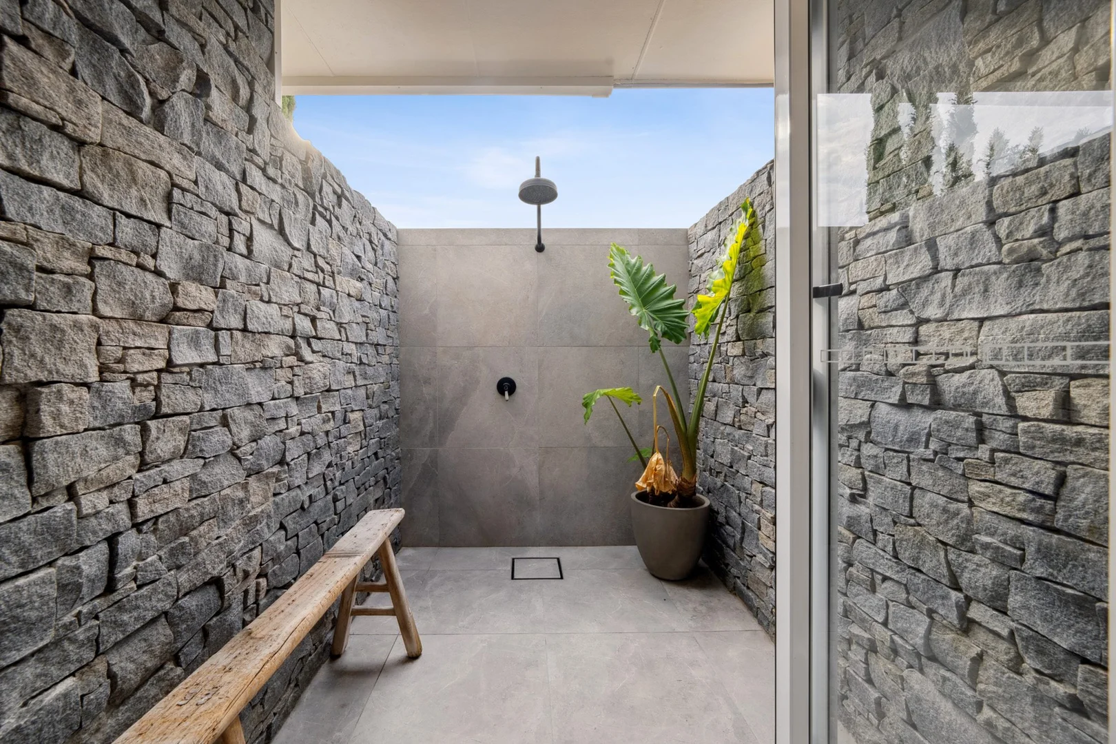 Additional image 19 of 20 Binda Place, Sorrento QLD 4217