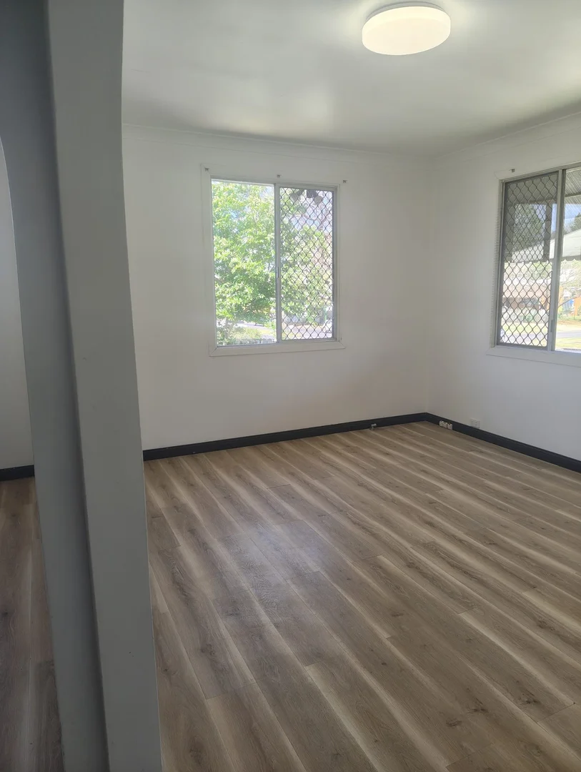 Additional image 10 of 293A James Street, Newtown QLD 4350