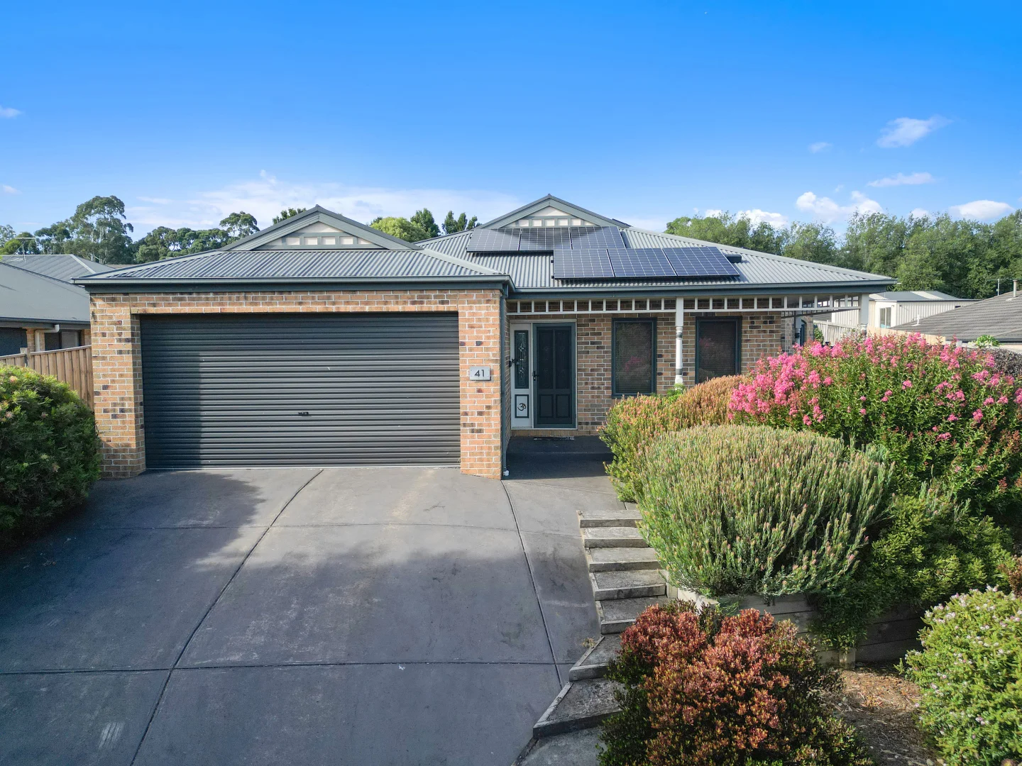 Additional image 2 of 41 Grange Crescent, Warragul VIC 3820