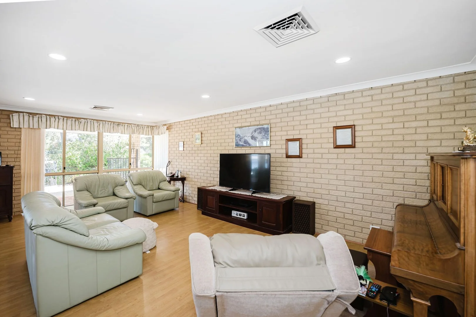Additional image 14 of 29 Egret Place, South Yunderup WA 6208