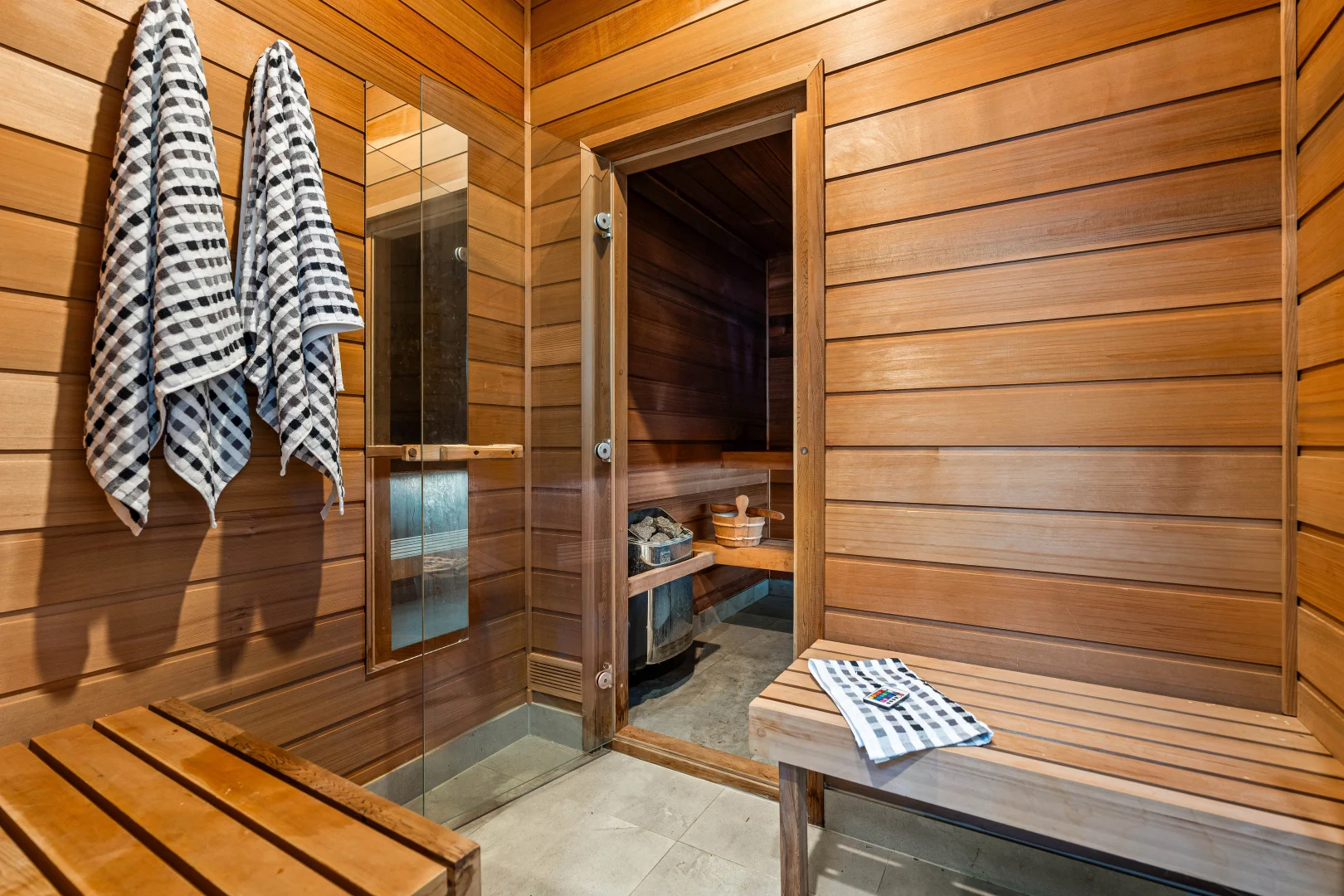 Additional image 21 of 8 Saunders Place, Wynnum QLD 4178