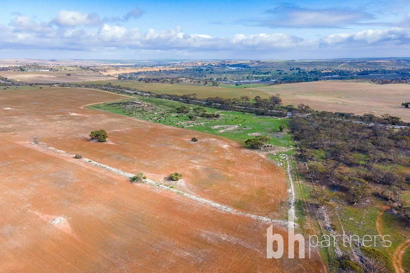 Additional image 25 of 7000 Hunter Road, Bowhill SA 5238