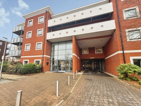 Heron House, Kennet Island RG2, Studio for sale