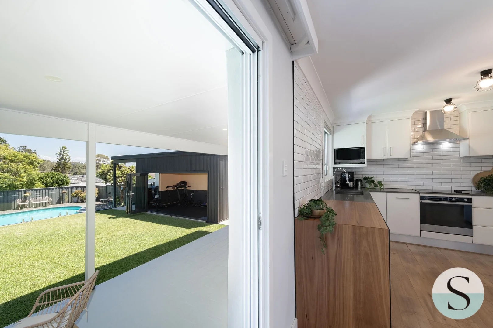 Additional image 26 of 193 Macquarie Grove, Caves Beach NSW 2281