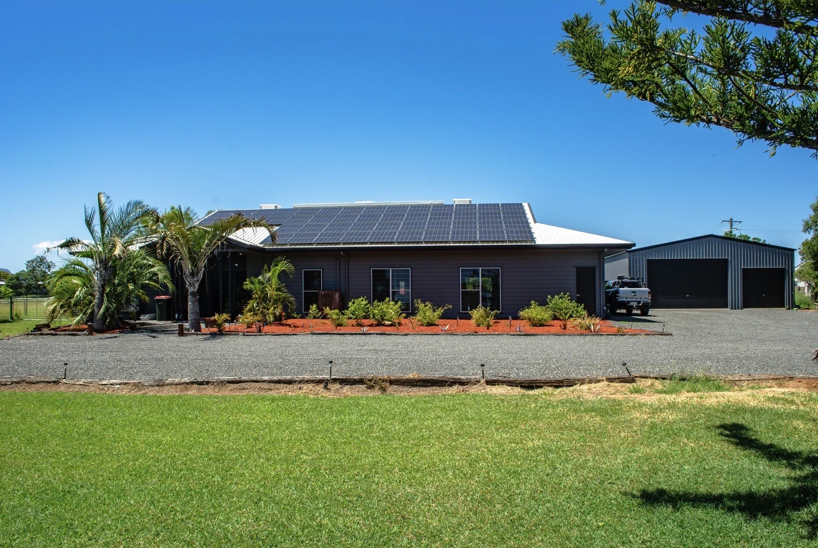 Additional image 3 of 33 Acacia Street, Blackwater QLD 4717