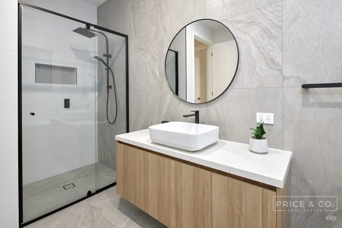 Additional image 11 of 215 Ernstbrook Drive, Clyde VIC 3978