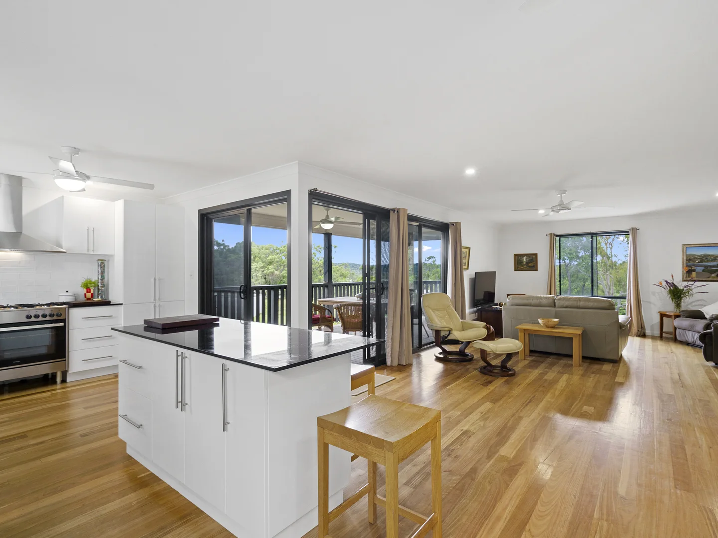 Additional image 3 of 7 James St, Russell Island QLD 4184