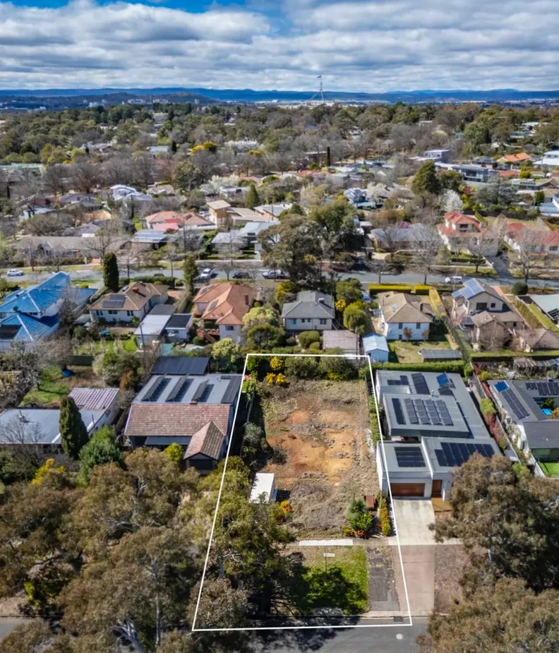 Additional image 22 of 90 Hopetoun Circuit, Yarralumla ACT 2600