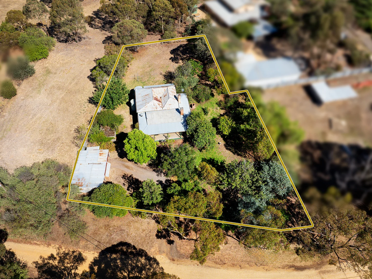 Additional image 13 of 2 McFarlane Street, Maldon VIC 3463