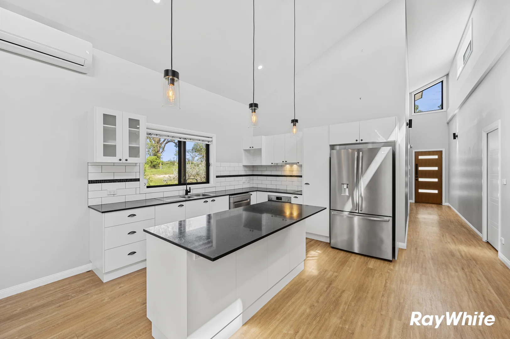 Additional image 3 of 186 Vulcan Street, Moruya NSW 2537