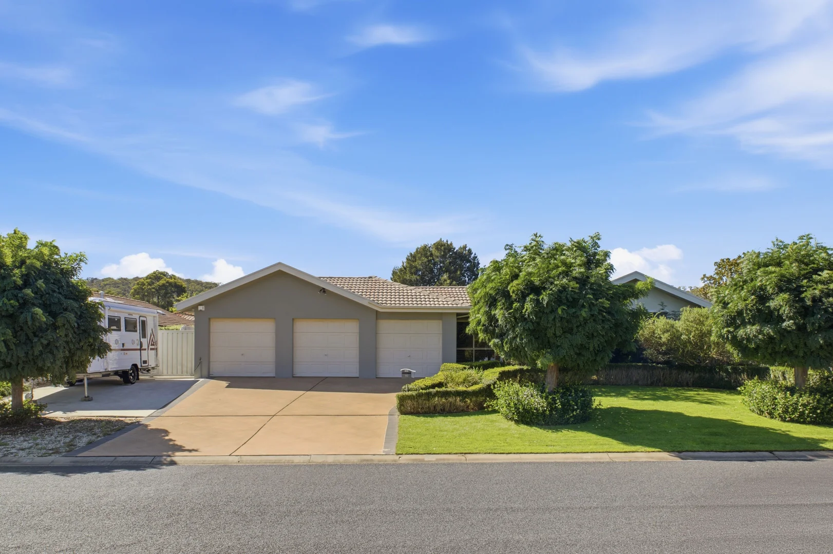 Additional image 27 of 10 Parkview Crescent, Jerrabomberra NSW 2619