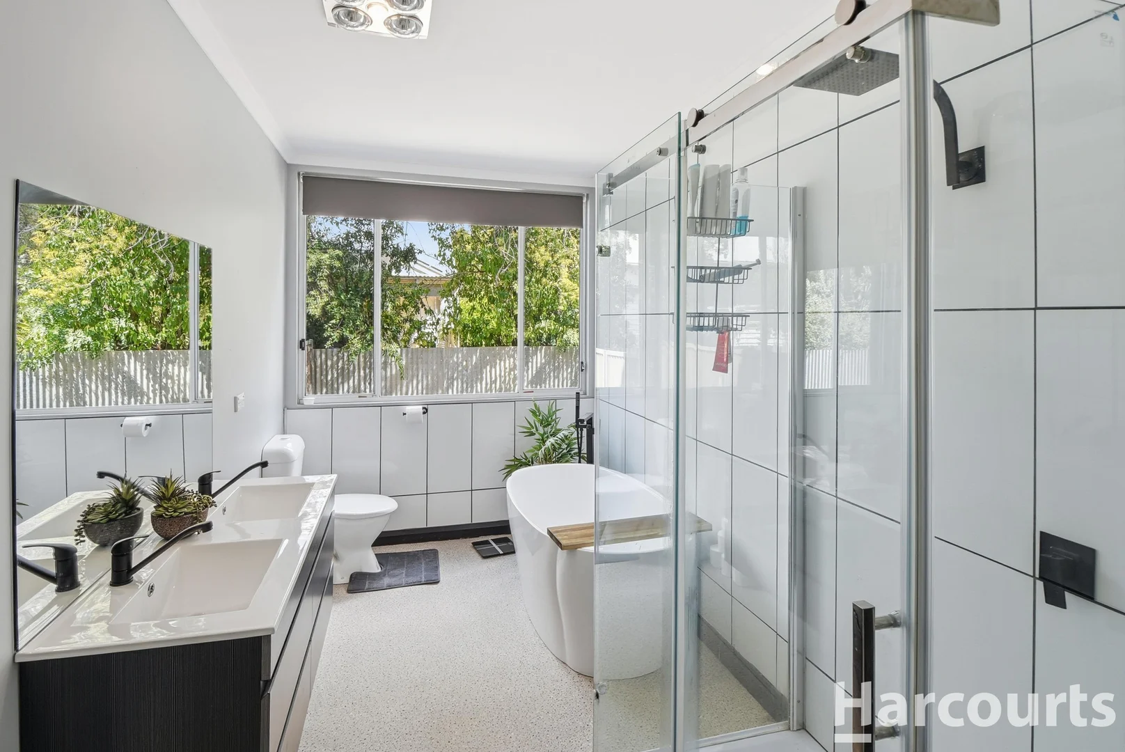 Additional image 10 of 86 Craig Avenue, Warracknabeal VIC 3393