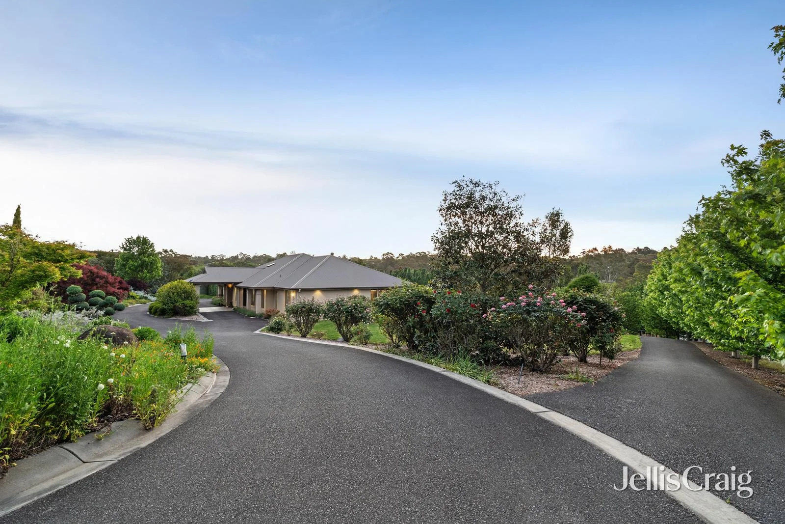 Additional image 26 of 7 Honeysuckle Way, Chirnside Park VIC 3116