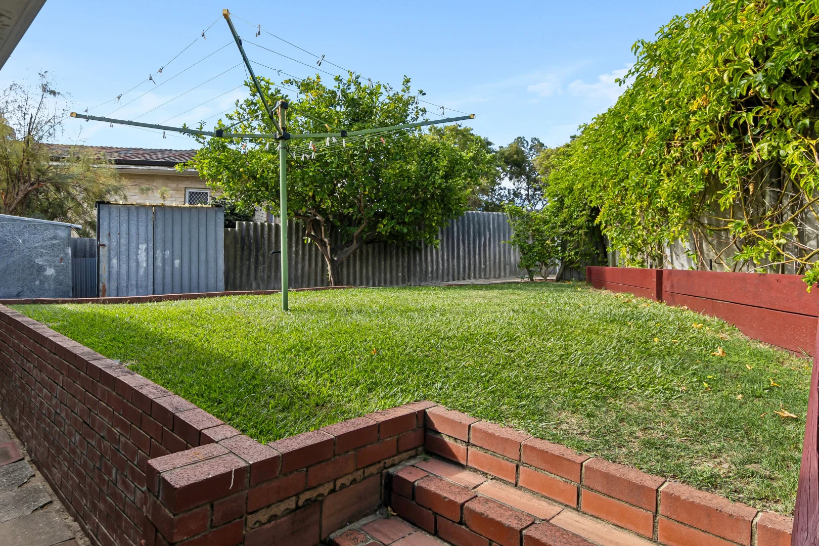 Additional image 19 of 130 Hill View Terrace, St James WA 6102