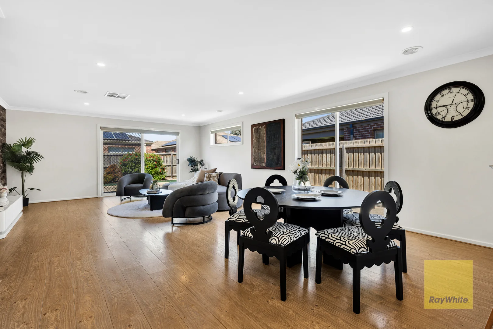 Additional image 5 of 13 Edwin Close, Manor Lakes VIC 3024