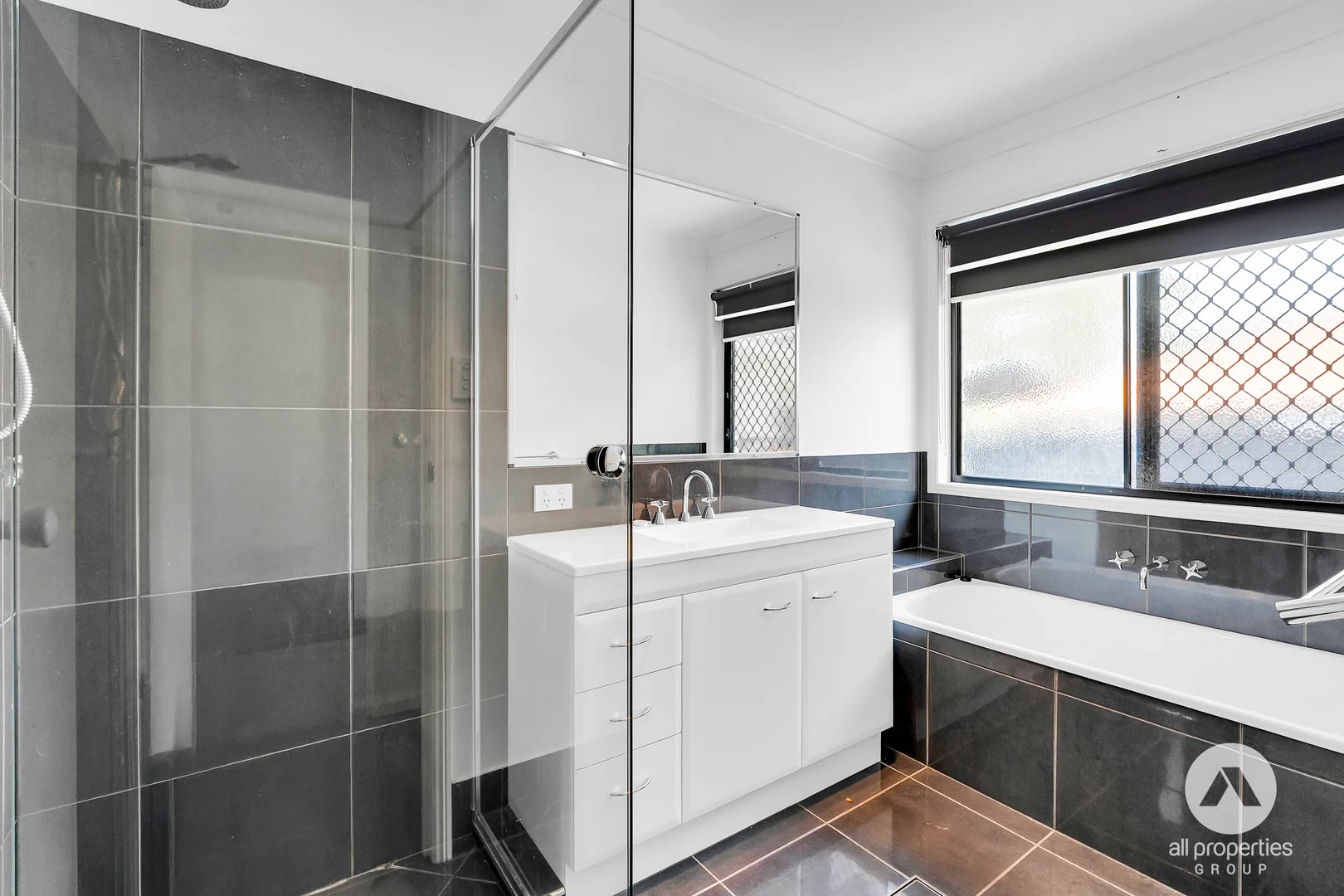 Additional image 10 of 79-81 Gumview Crescent, Flagstone QLD 4280