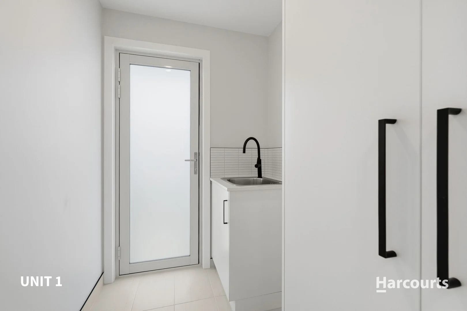 Additional image 14 of 1-3/11 Vicary Place, Rokeby TAS 7019