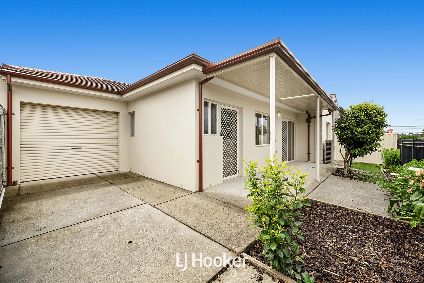 Additional image 11 of 2/8 Saffron Drive, Hallam VIC 3803
