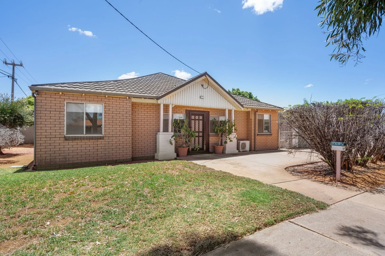 148A Campbell Street, West Lamington WA 6430