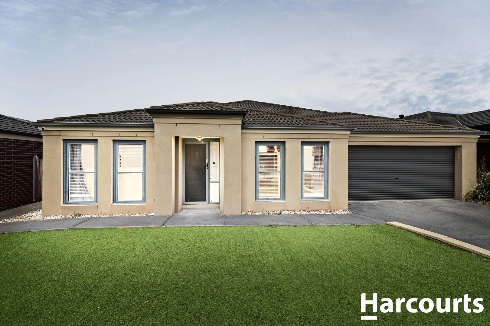 7 Stringybark Close, Manor Lakes VIC 3024