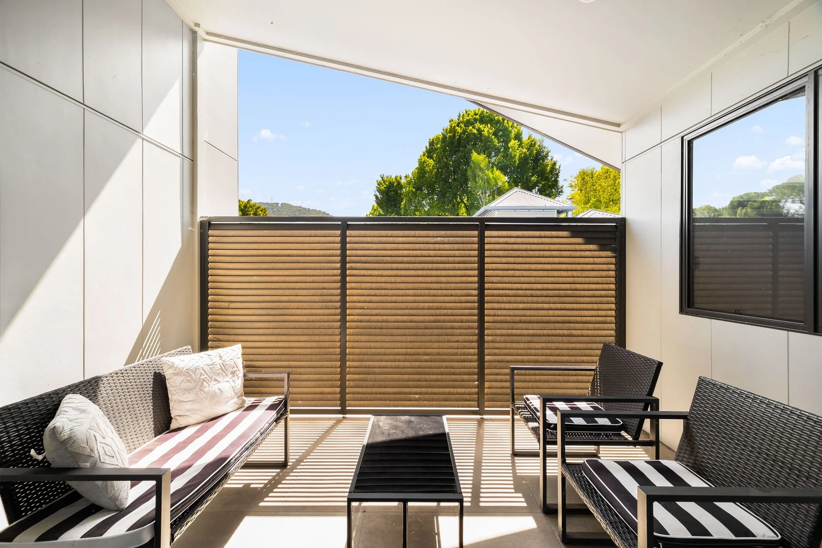 Additional image 10 of 2 & 3/4 Butler Court, Bright VIC 3741