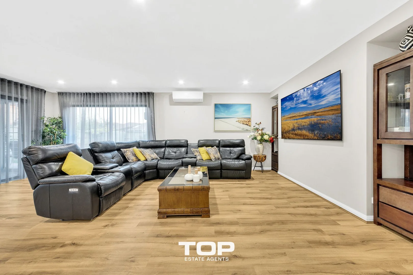 Additional image 5 of 15 Raeburn Drive, Clyde North VIC 3978