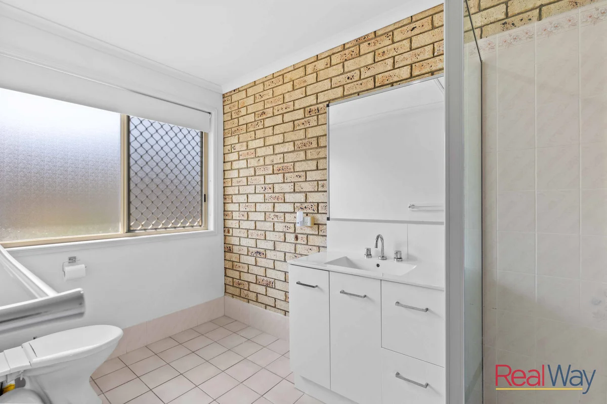 Additional image 8 of 4/33 King Street, Urangan QLD 4655