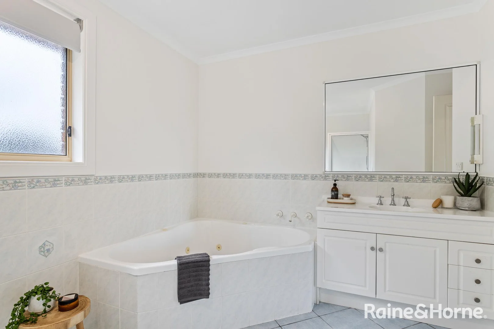 Additional image 24 of 9 Cider Gum Drive, Blackmans Bay TAS 7052