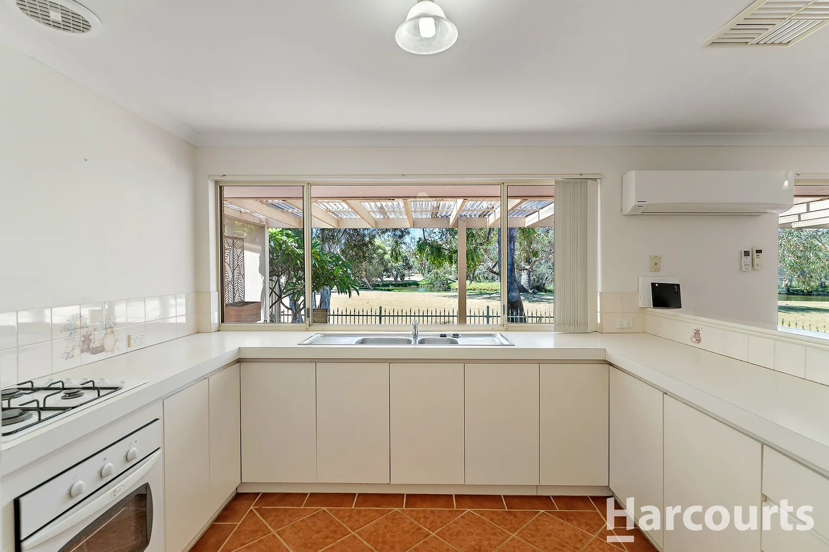 Additional image 3 of 1/10 Waterston Place, Erskine WA 6210