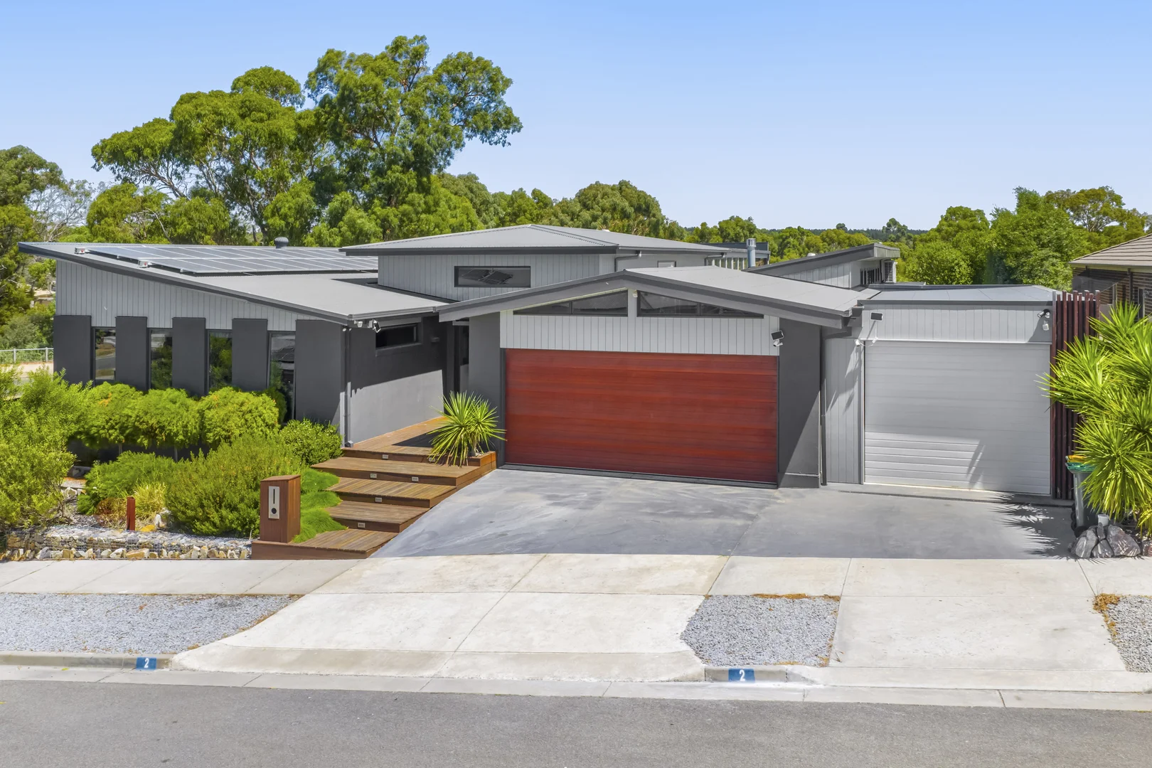 Additional image 33 of 2 Burkella Close, Mount Clear VIC 3350