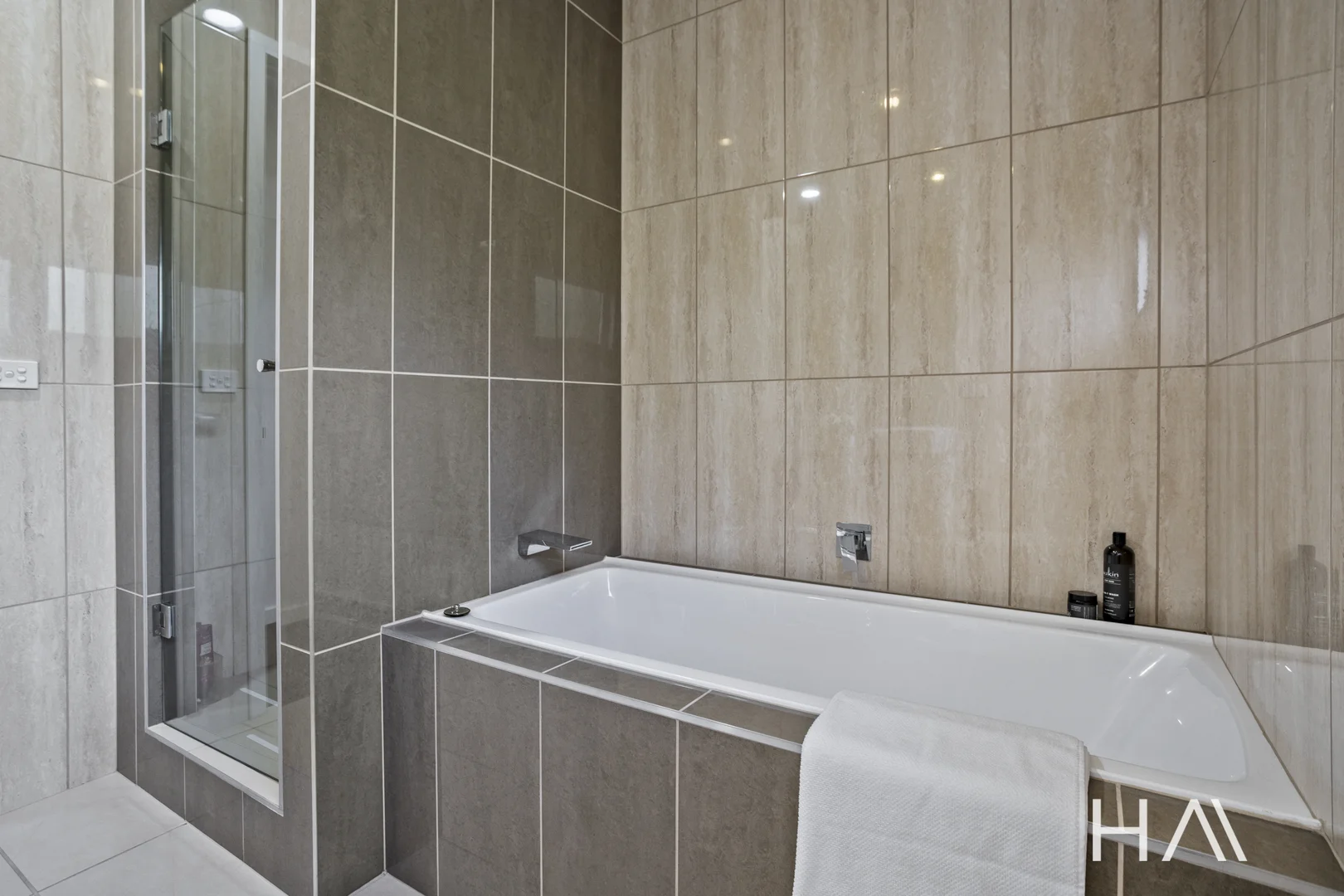 Additional image 23 of 4/245 Churchill Avenue, Sandy Bay TAS 7005