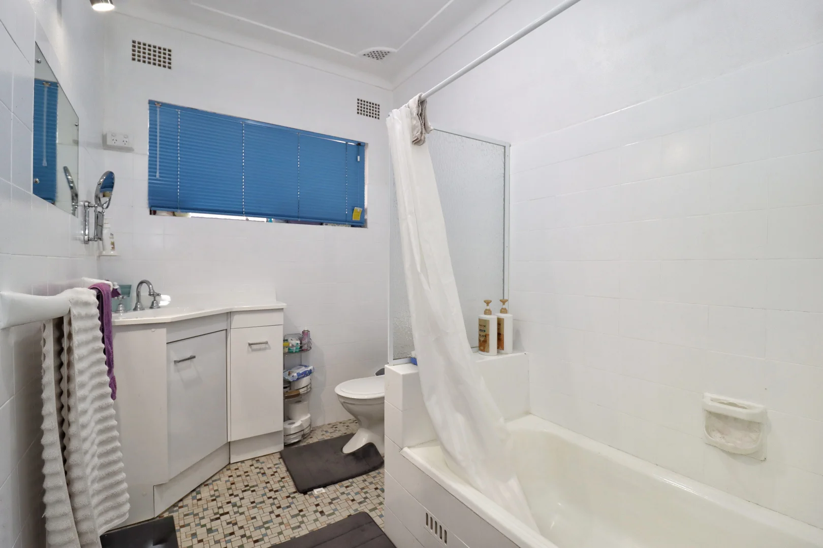 Additional image 10 of 115 Taragala Street, Cowra NSW 2794