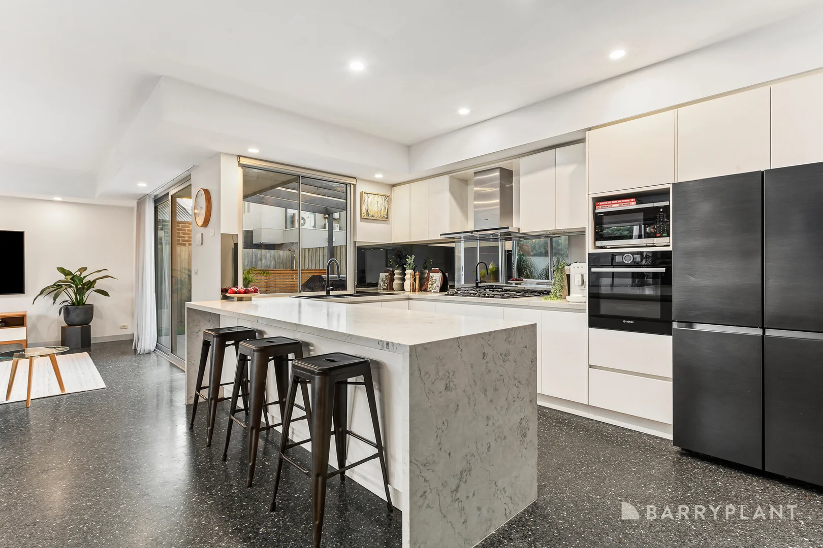 Additional image 4 of 2/307 Nepean Highway, Edithvale VIC 3196