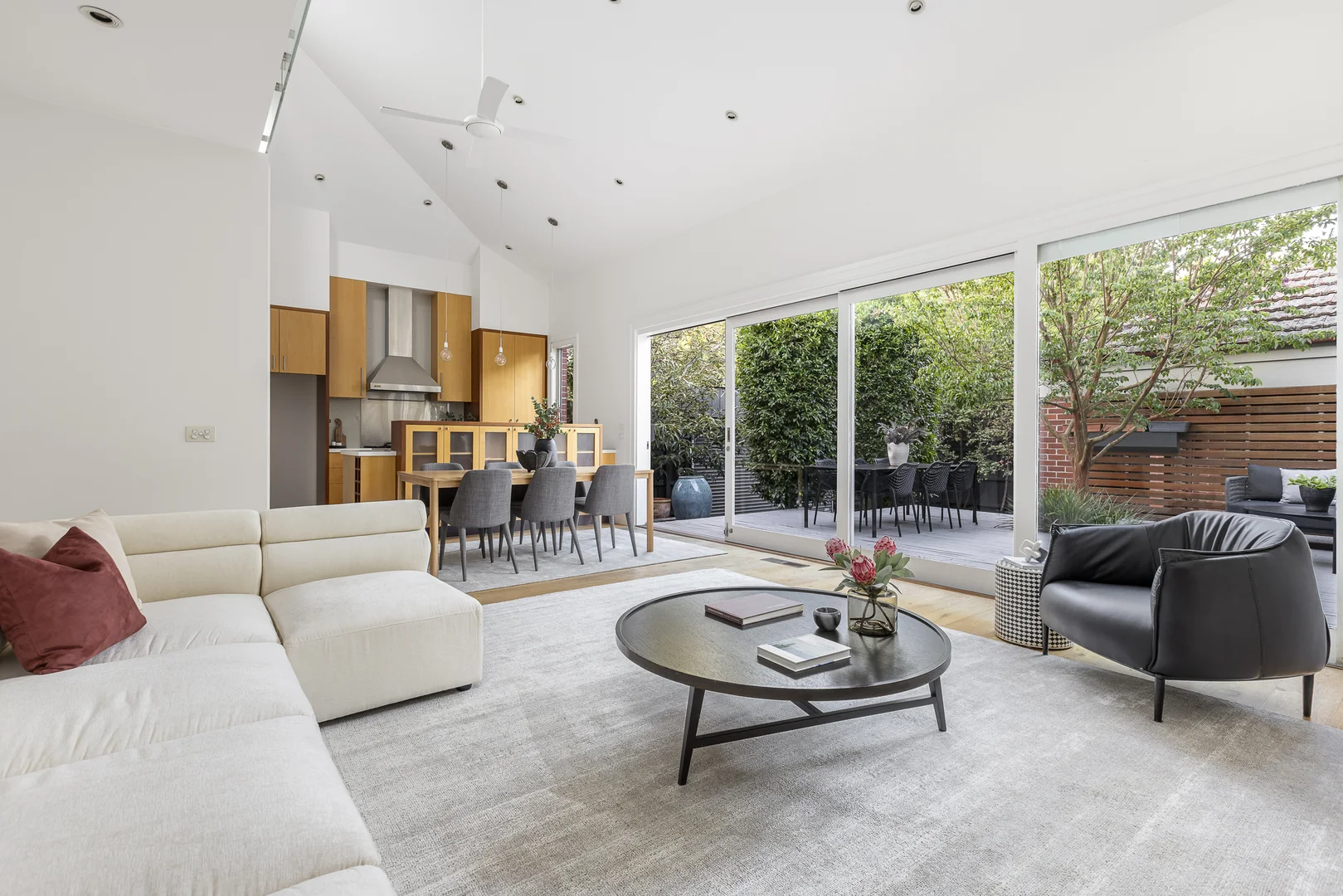 Additional image 3 of 1 Manning Road, Malvern East VIC 3145