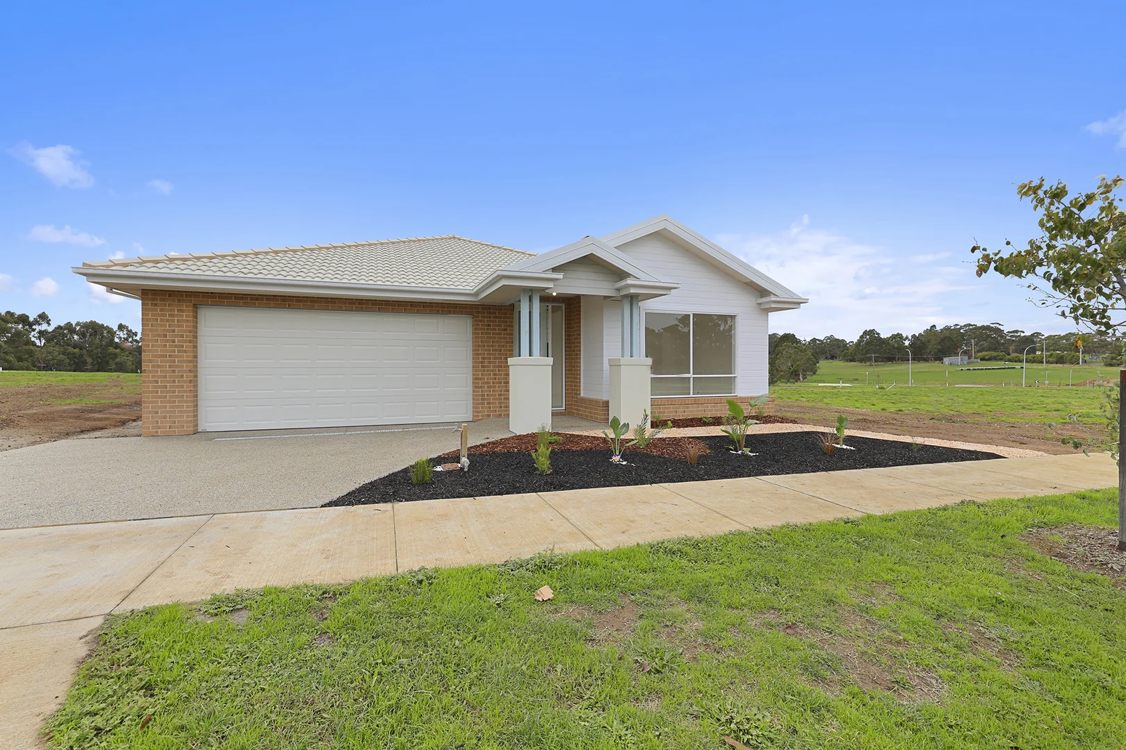 Additional image 3 of 130 Ventura Road, Drouin VIC 3818