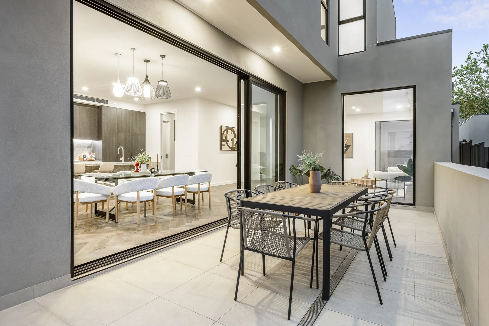 Additional image 11 of 327 Union Road, Balwyn VIC 3103