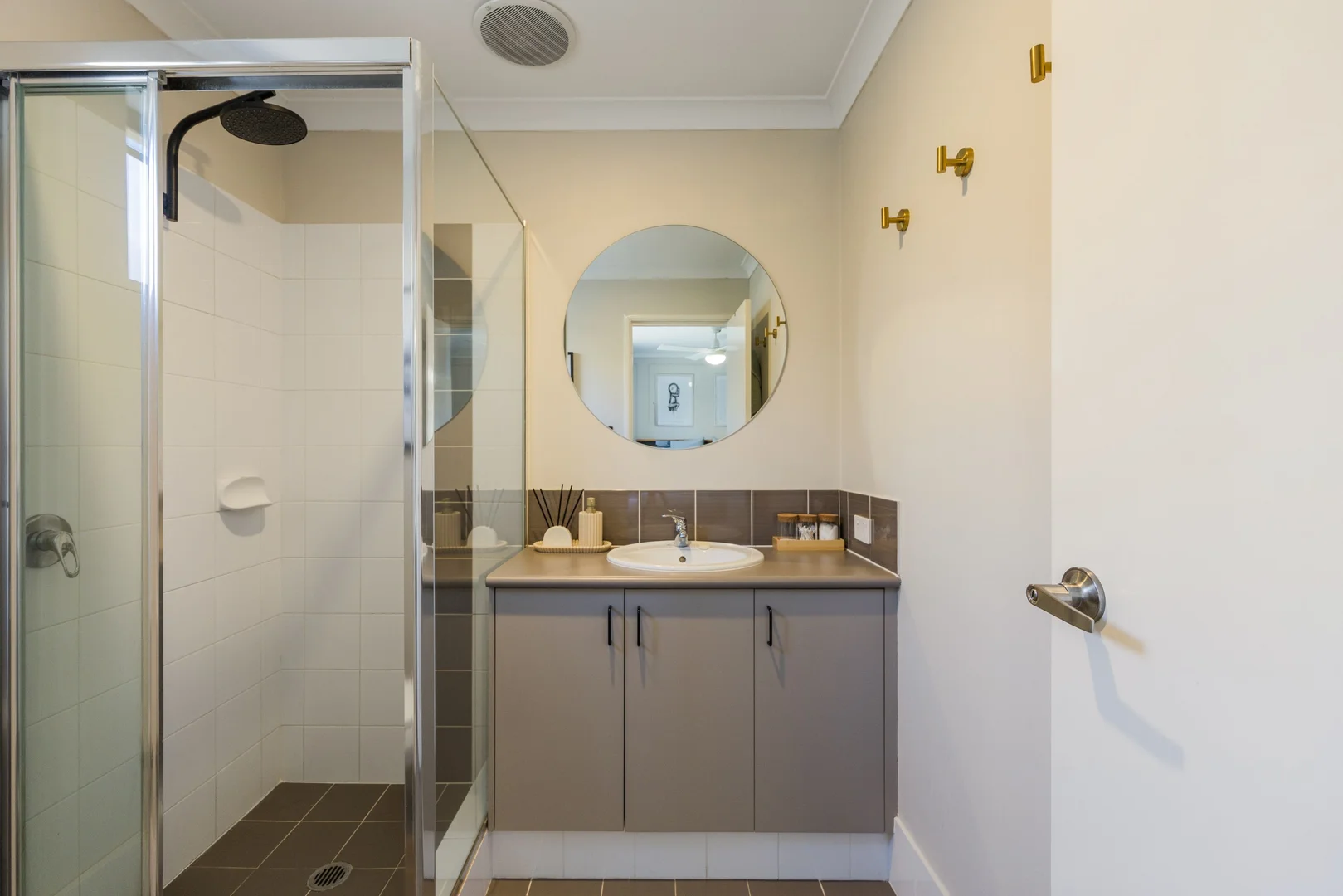 Additional image 7 of 4 Venus Lane, Wandi WA 6167