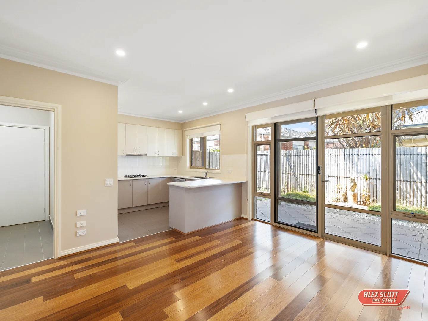 Additional image 5 of 8/1A LESLIE Avenue, Cowes VIC 3922