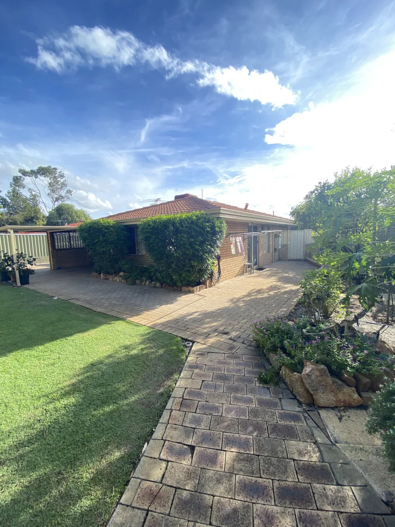 Additional image 18 of 17 Jeavons Place, South Lake WA 6164