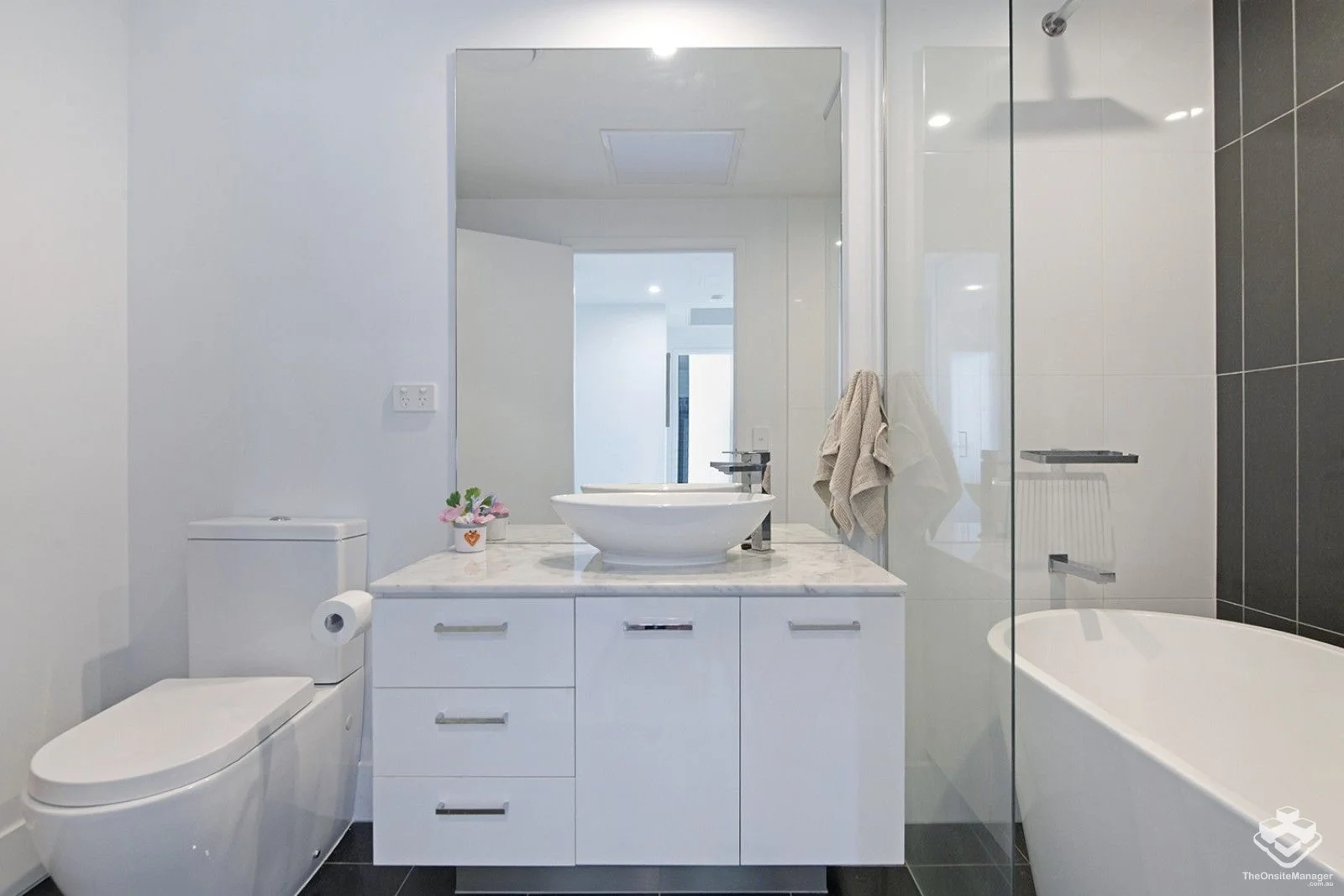 Additional image 14 of 11309/5 Harbourside Court, Biggera Waters QLD 4216
