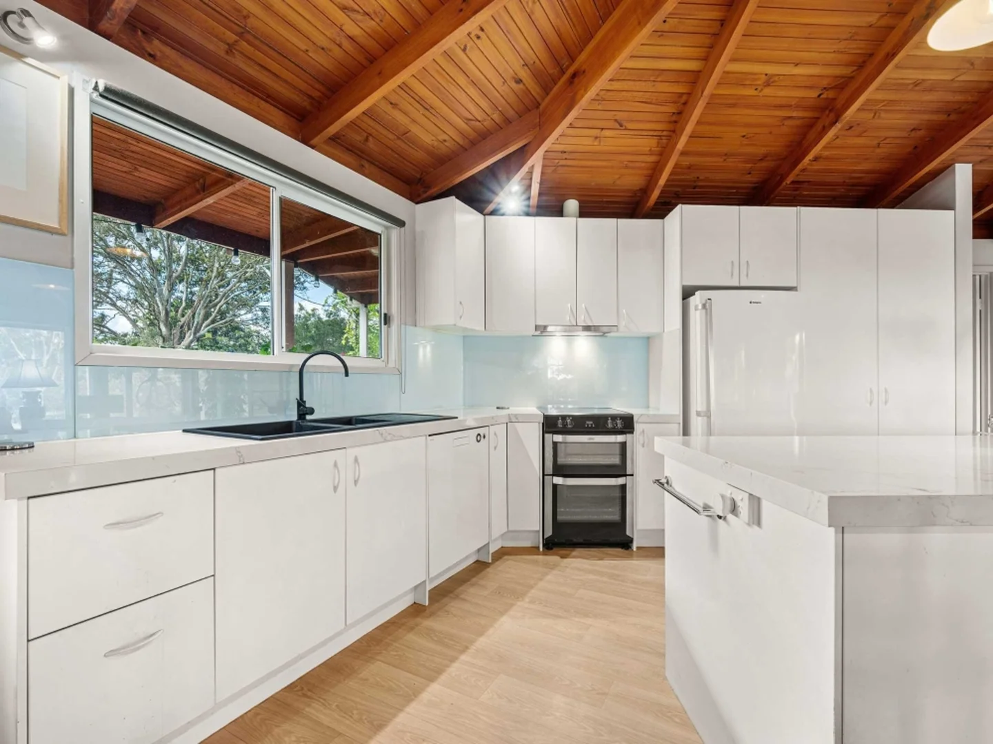 Additional image 7 of 6997 Dartmoor Hamilton Road, Hamilton VIC 3300