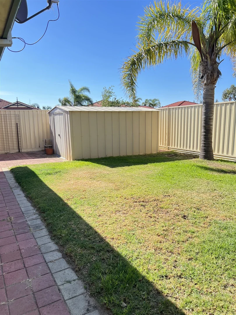 Additional image 17 of 6 Dunlowe Loop, Warnbro WA 6169