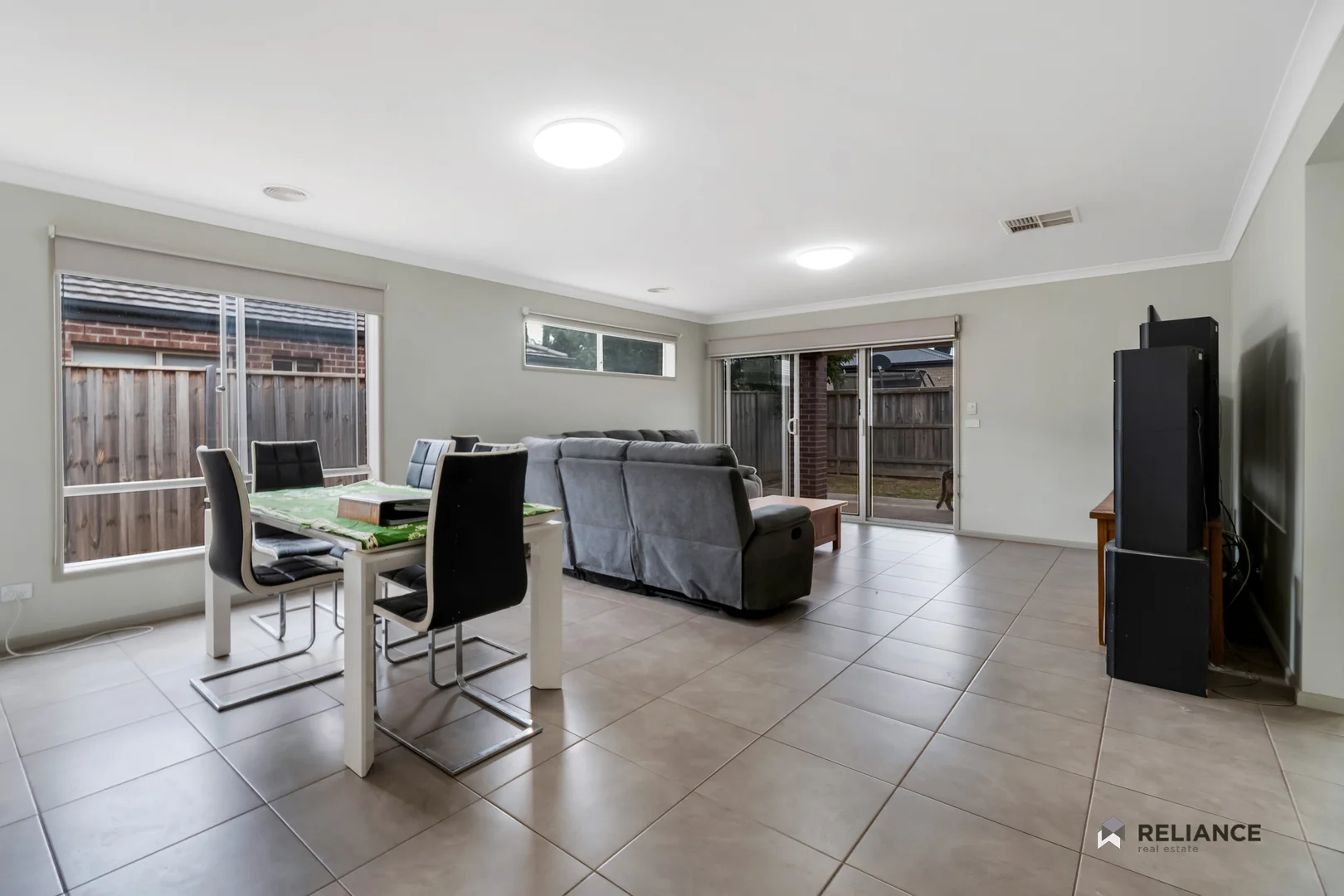 Additional image 10 of 5 Oakbridge Street, Weir Views VIC 3338