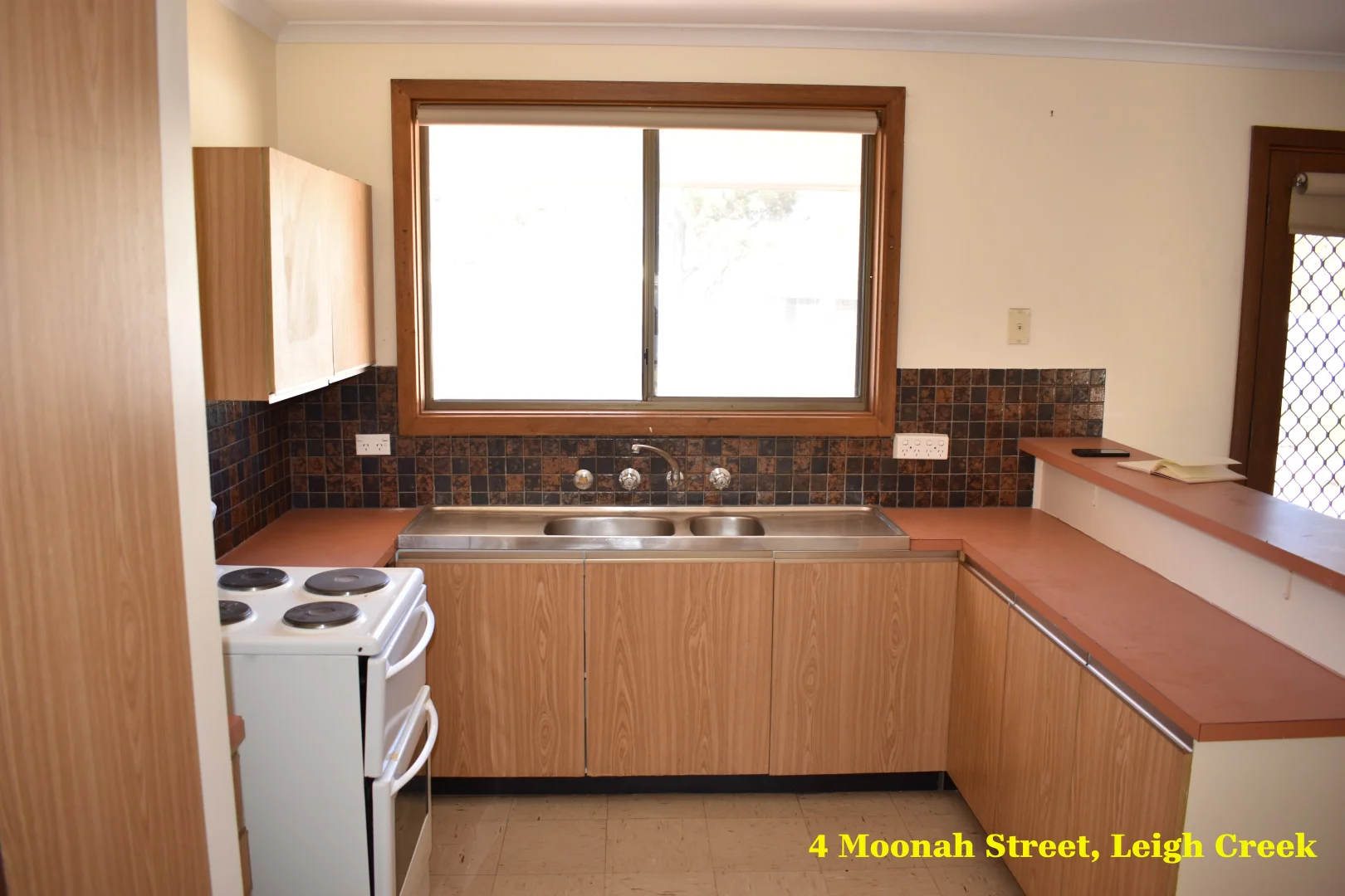 Additional image 5 of 2 Moonah Street, Leigh Creek SA 5731