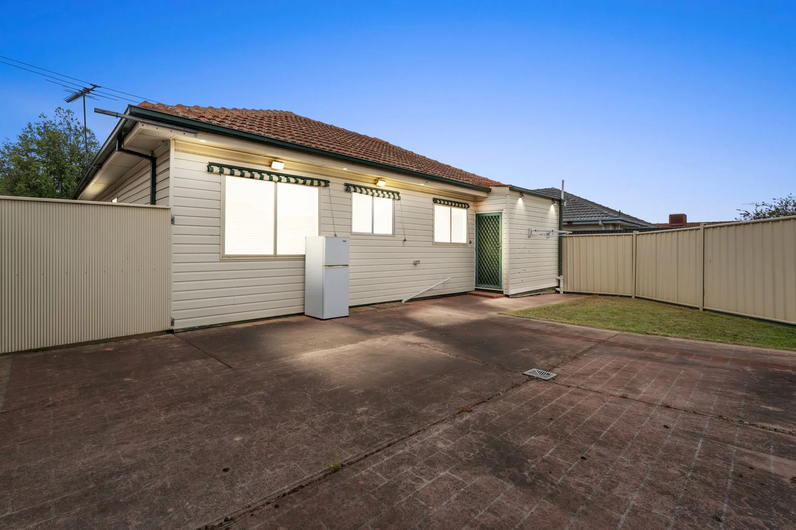 Additional image 9 of 45 Welwyn Parade, Deer Park VIC 3023