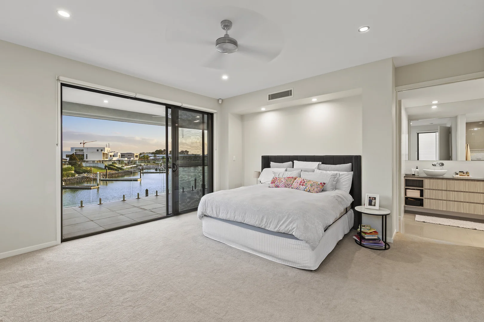 Additional image 13 of 1071 Edgecliff Drive, Sanctuary Cove QLD 4212