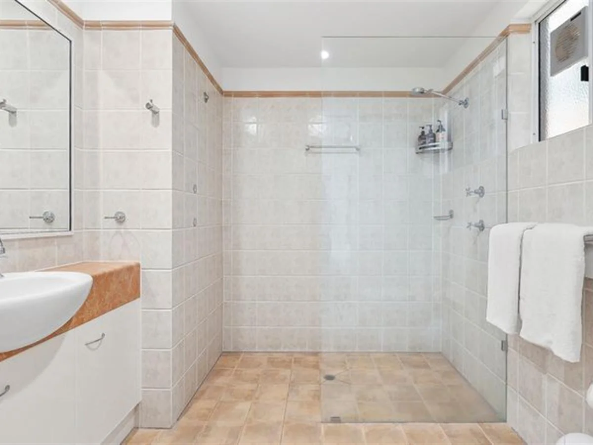 Additional image 4 of 2/137 Williams Esplanade, Palm Cove QLD 4879