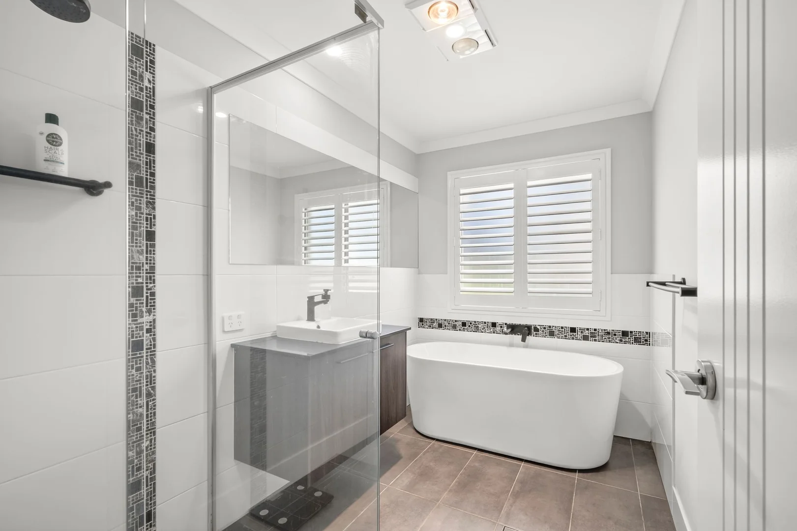 Additional image 16 of 6 Tucker Close, Thrumster NSW 2444