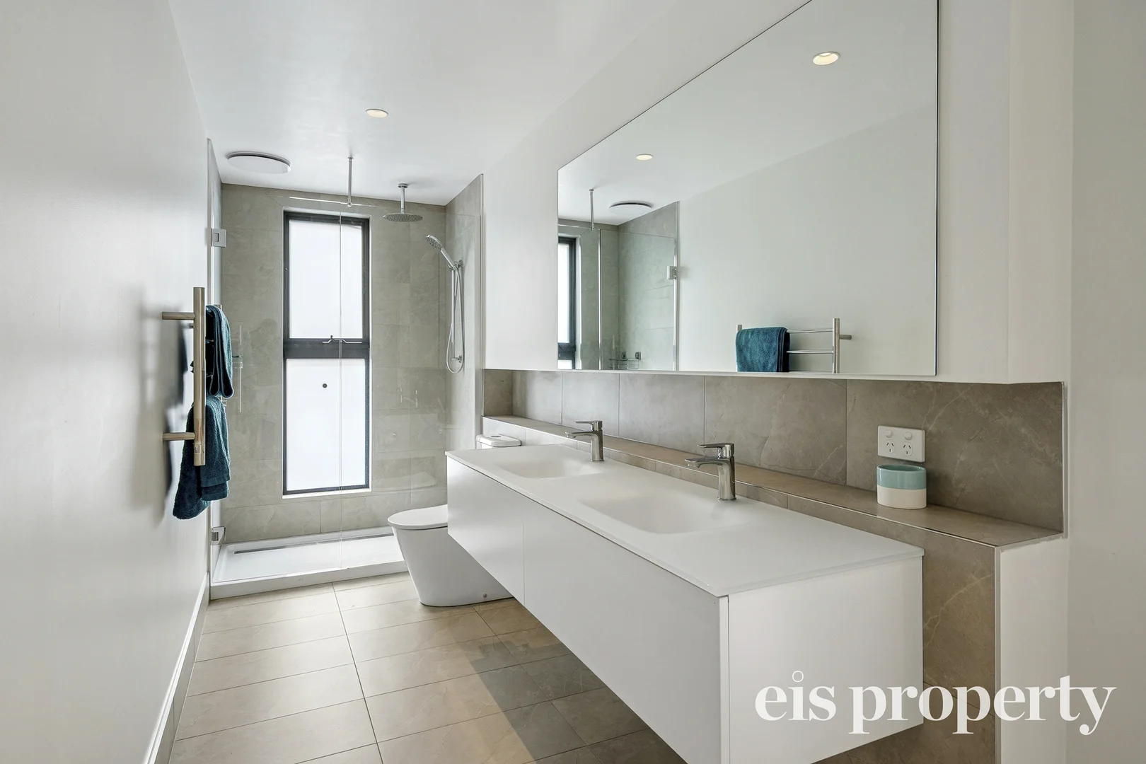 Additional image 29 of 4 Glover Drive, Sandy Bay TAS 7005